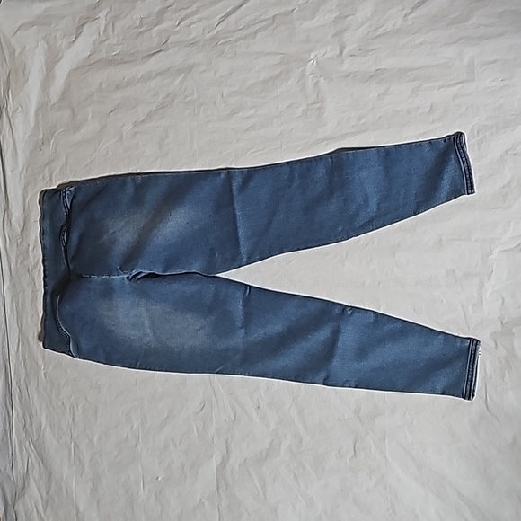 Destination Maternity Jegging Size Small Under Belly Fit New - Picture 2 of 15